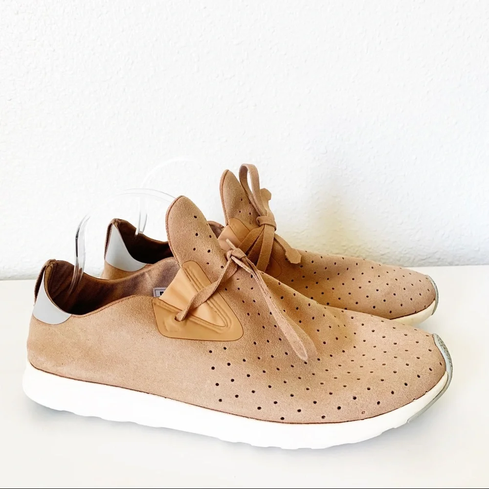 Native Shoes Apollo Neutral Almond / Beige Casual Sneaker Woman's Size 11 - Picture 4 of 8